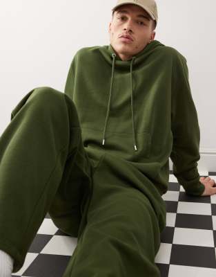 hoodie in khaki - part of a set-Green