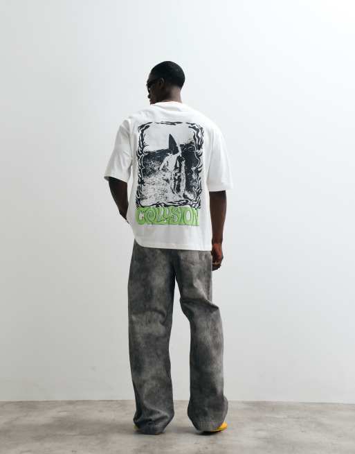COLLUSION - Hvid oversized T-shirt med korte ærmer og sort surfergrafik