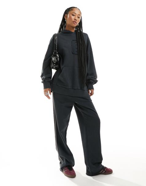 Tute sportive hotsell donne nike
