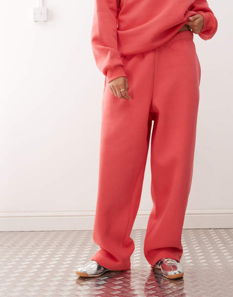 COLLUSION - Joggingbroek met wijde pijpen van zware stof in rood - view 1