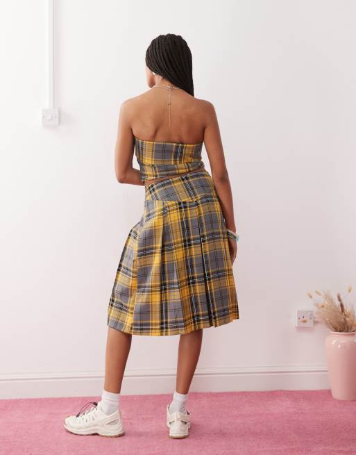 COLLUSION - Jupe kilt plissée style années 90 à taille basse - Jaune à carreaux, 3 de 5