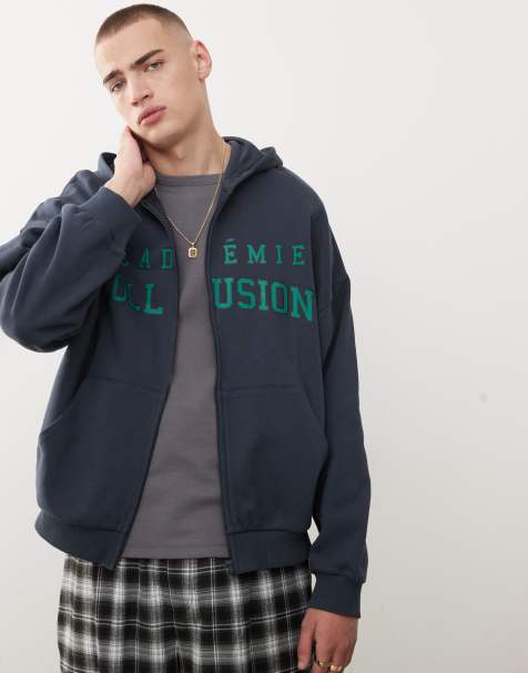 COLLUSION – Kastiger Kapuzenpullover in Marineblau mit College-Print - view 1