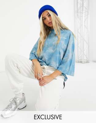 collusion -  – Kastiges T-Shirt in blauer Batik