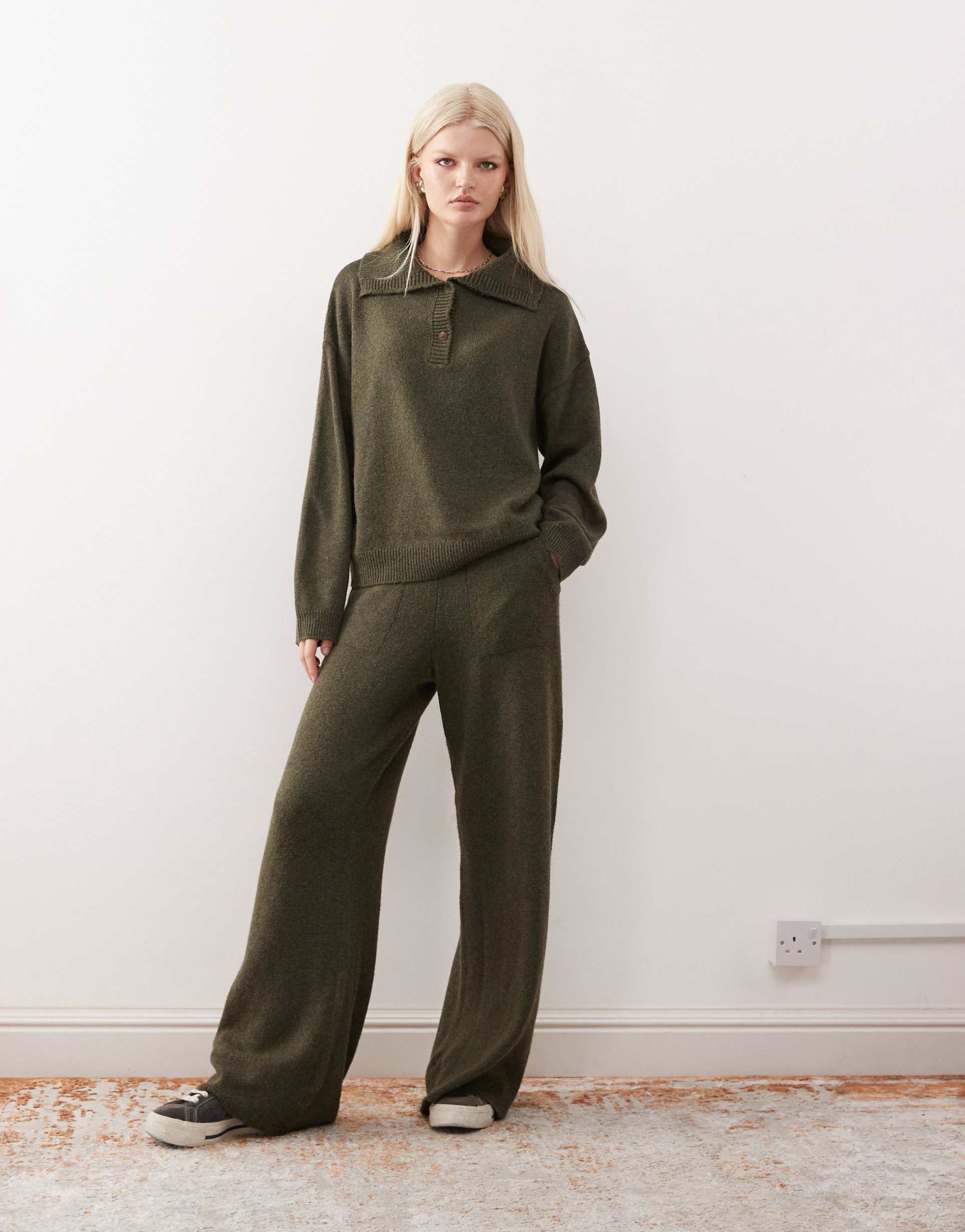collusion knit oversized sweatpants in khaki - part of a set