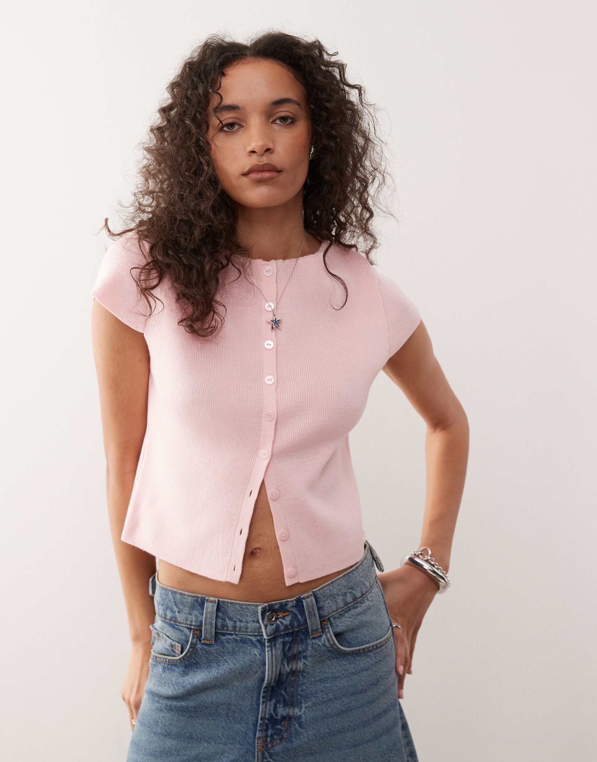 collusion knit rib button through top in pink