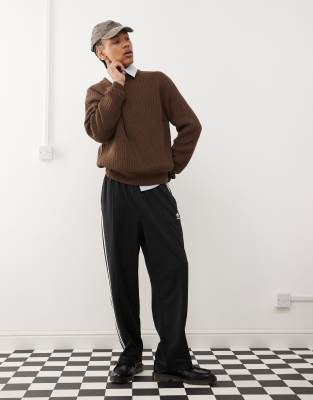COLLUSION knitted crewneck sweater in brown