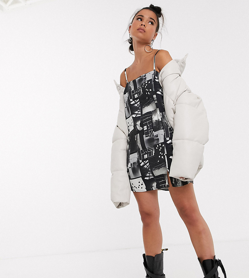 COLLUSION - Korte cami-jurk met fotografische print-Multi