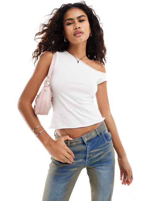 COLLUSION - Kortærmet hvid offshoulder-top
