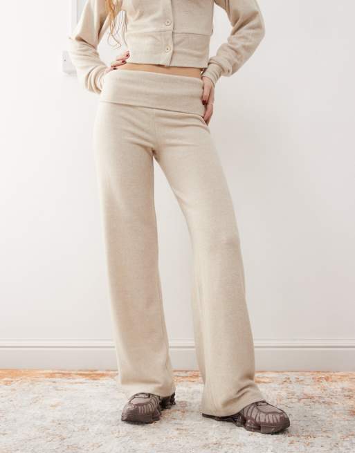 COLLUSION - Leggings comodi color avena con vita risvoltata in coordinato, 2 di 5