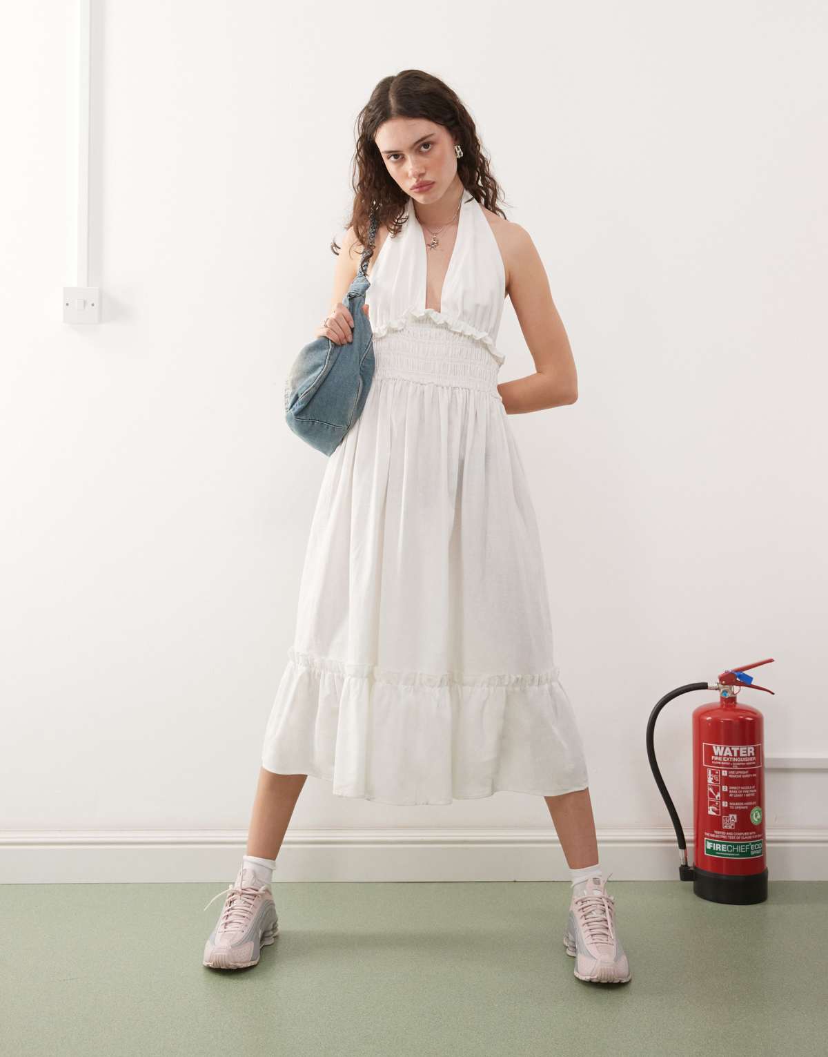 Collusion linen look halter midi dress in white - WHITE