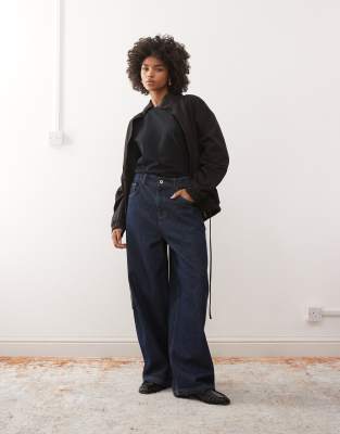 Collusion Long Sleeve Boxy T-shirt In Black