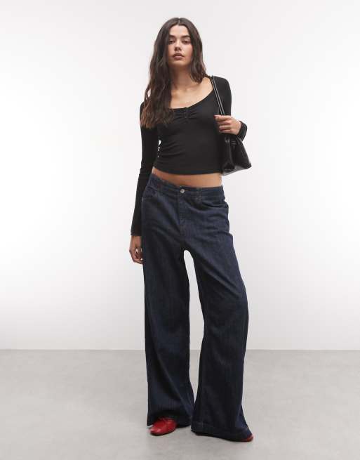 COLLUSION long sleeve fitted ruched front top in black, 2 of 4