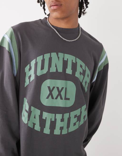 COLLUSION long sleeve relaxed printed t-shirt in charcoal, 4 of 4