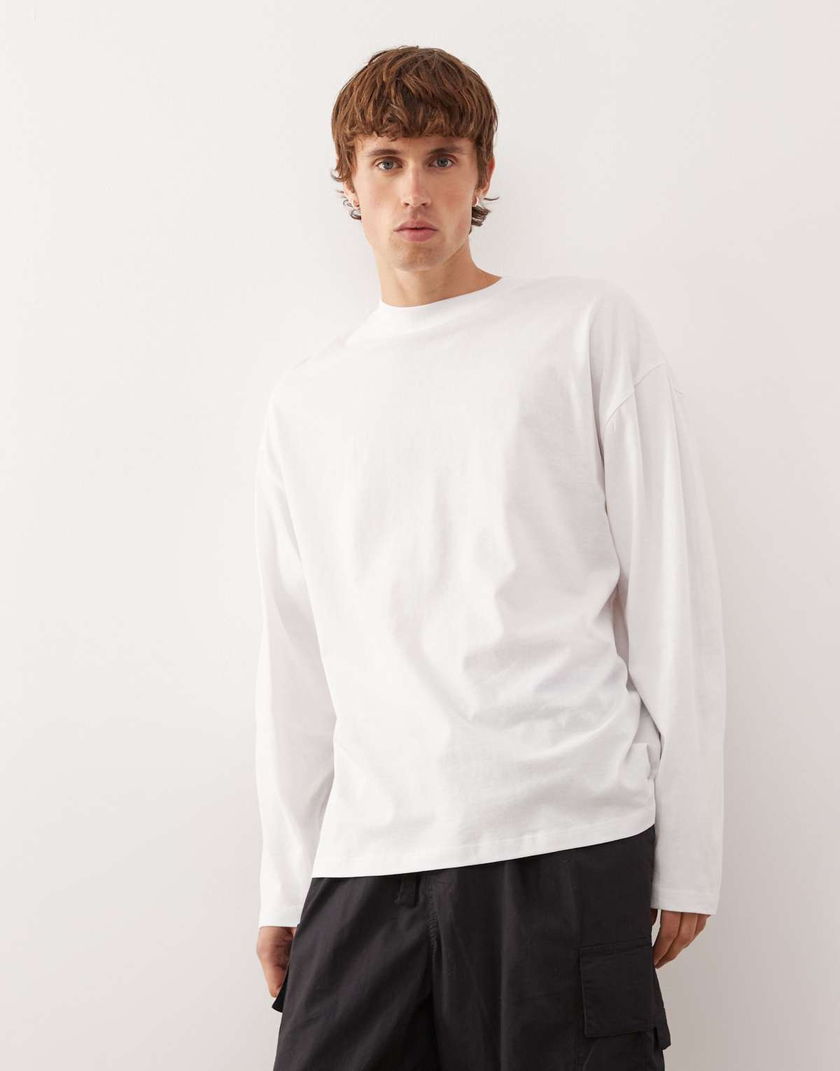 COLLUSION Long sleeve skater fit t-shirt in white