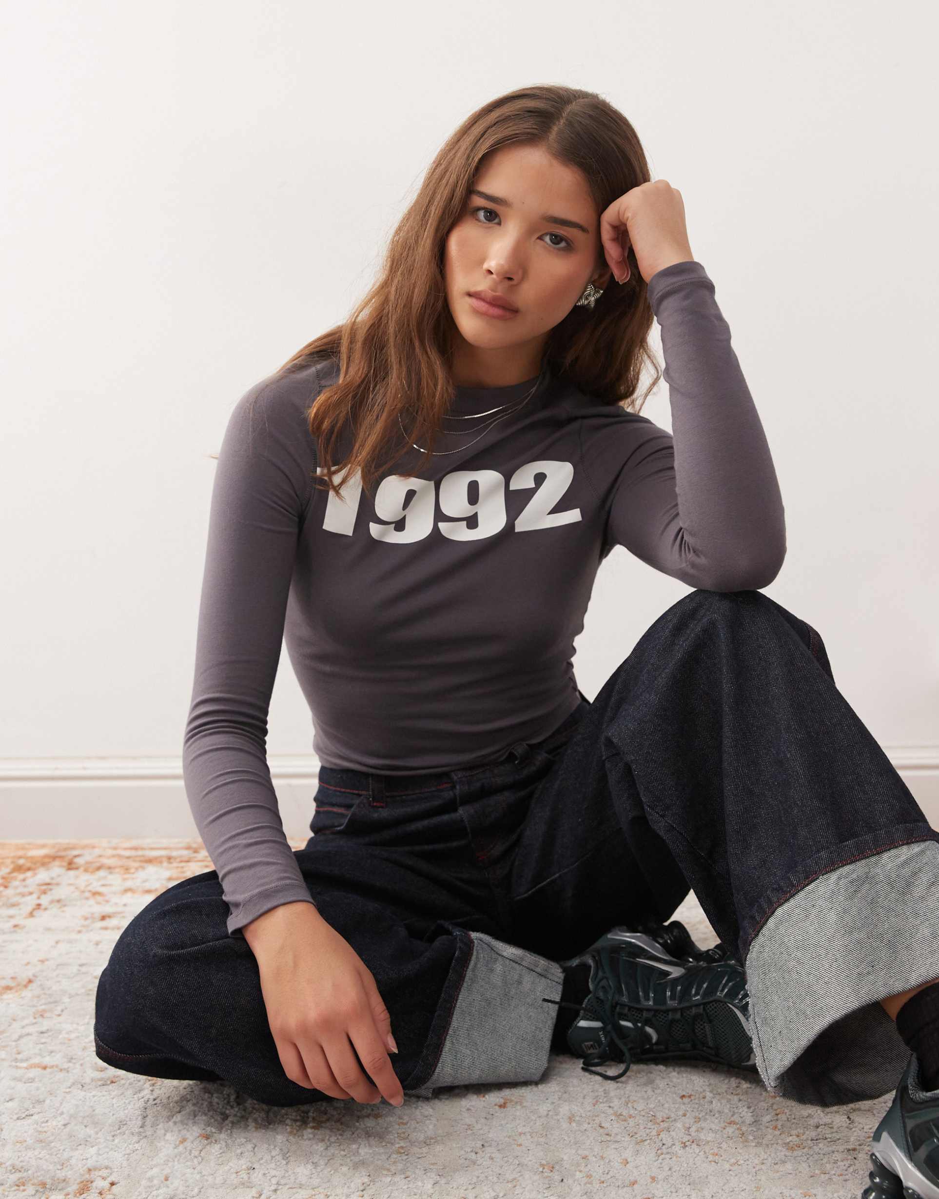 collusion long sleeve skinny fit graphic t-shirt in charcoal gray