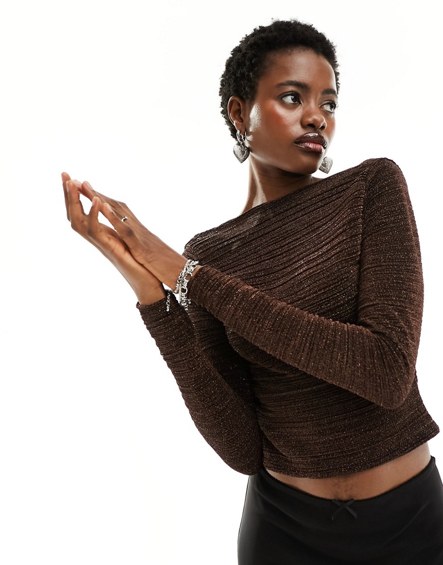 COLLUSION long sleeve slash neck shimmer top in brown