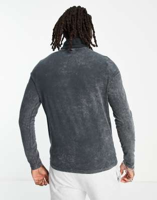 slim fit roll neck