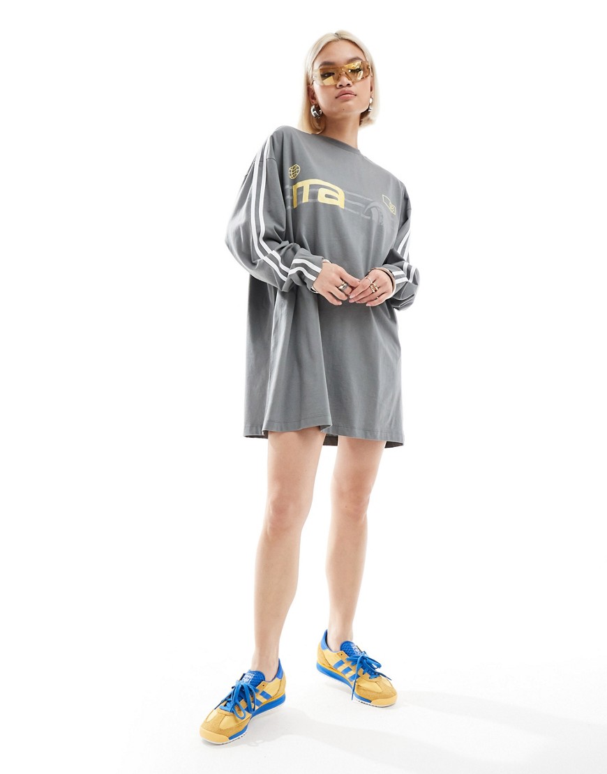 Collusion Long Sleeve Soccer T-shirt Dress In Gray