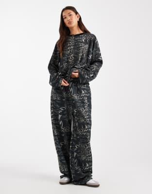 Collusion Long Sleeve T-shirt In Multi