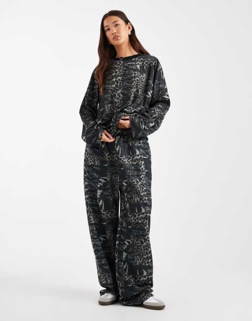 COLLUSION long sleeve t-shirt in washed tiger camo print, 2 of 4