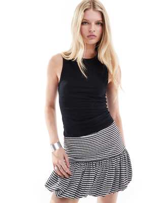 Collusion Ribbed Tank Top In Black