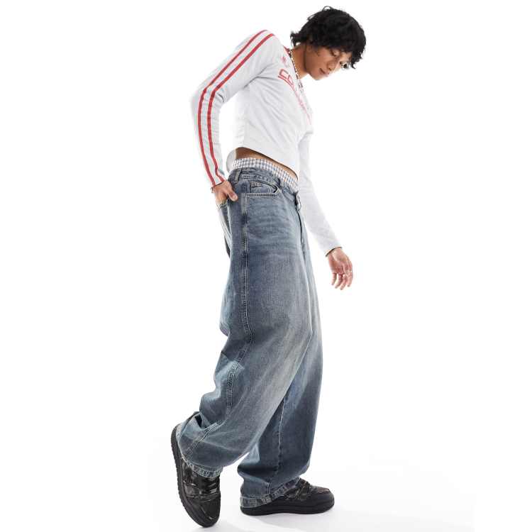 【KOOLOSET】Dirty Washing Damage Balloon Denim COLLUSION low rise balloon baggy jeans in dirty wash | ASOS