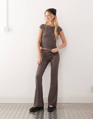 Collusion Low Rise Ruched Fold-over Yoga Pants In Brown