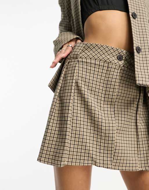 Contour Plunge Front Fitted Tailored Blazer & Low Rise Tailored Micro Mini  Skirt Co-Ord