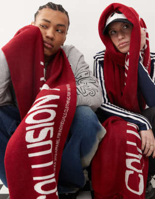 Collusion COLLUSION mid-weight wide athleisure scarf with logo in red