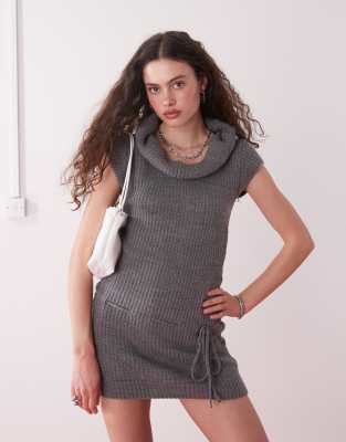 COLLUSION - Minikleid aus Strick mit Rollkragen-Grau