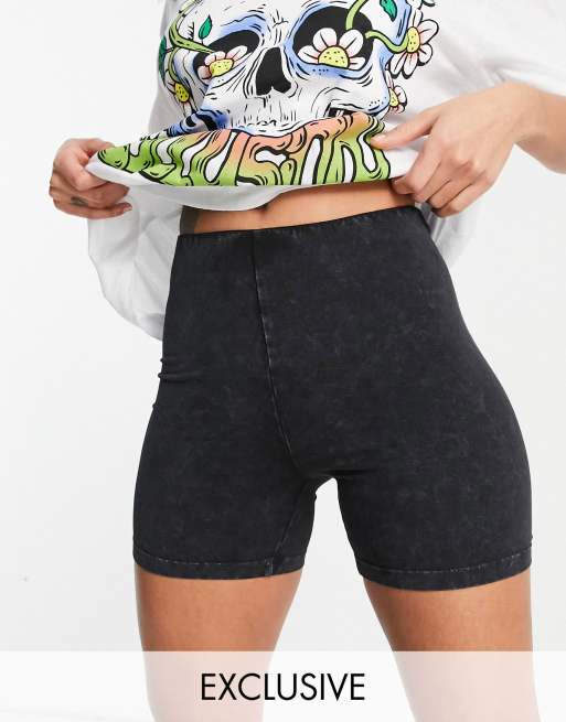 COLLUSION - Minishort met hoge taille in antraciet met acid wash