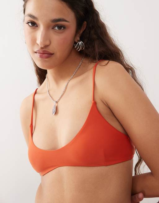 COLLUSION – Mixa och matcha – Orange bikiniöverdel i pullover och bralette-modell