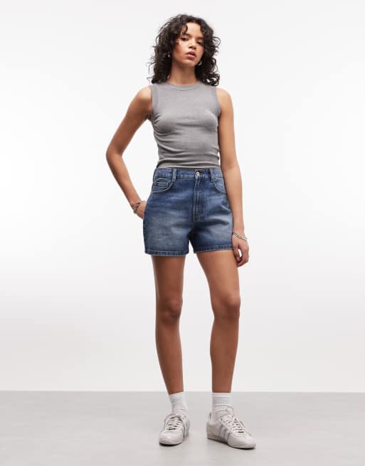 COLLUSION mom denim shorts in mid wash, 2 of 5