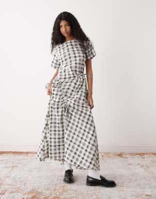 COLLUSION multi channel detail maxi dress in neutral check