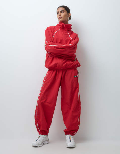 COLLUSION Nylon-Baggy-Jogger in Rot, Kombiteil - view 1