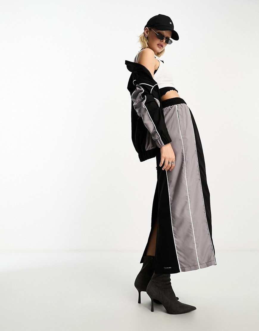 nylon maxi skirt in black