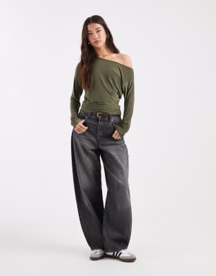 Collusion Off The Shoulder Cinch Waist Top In Green