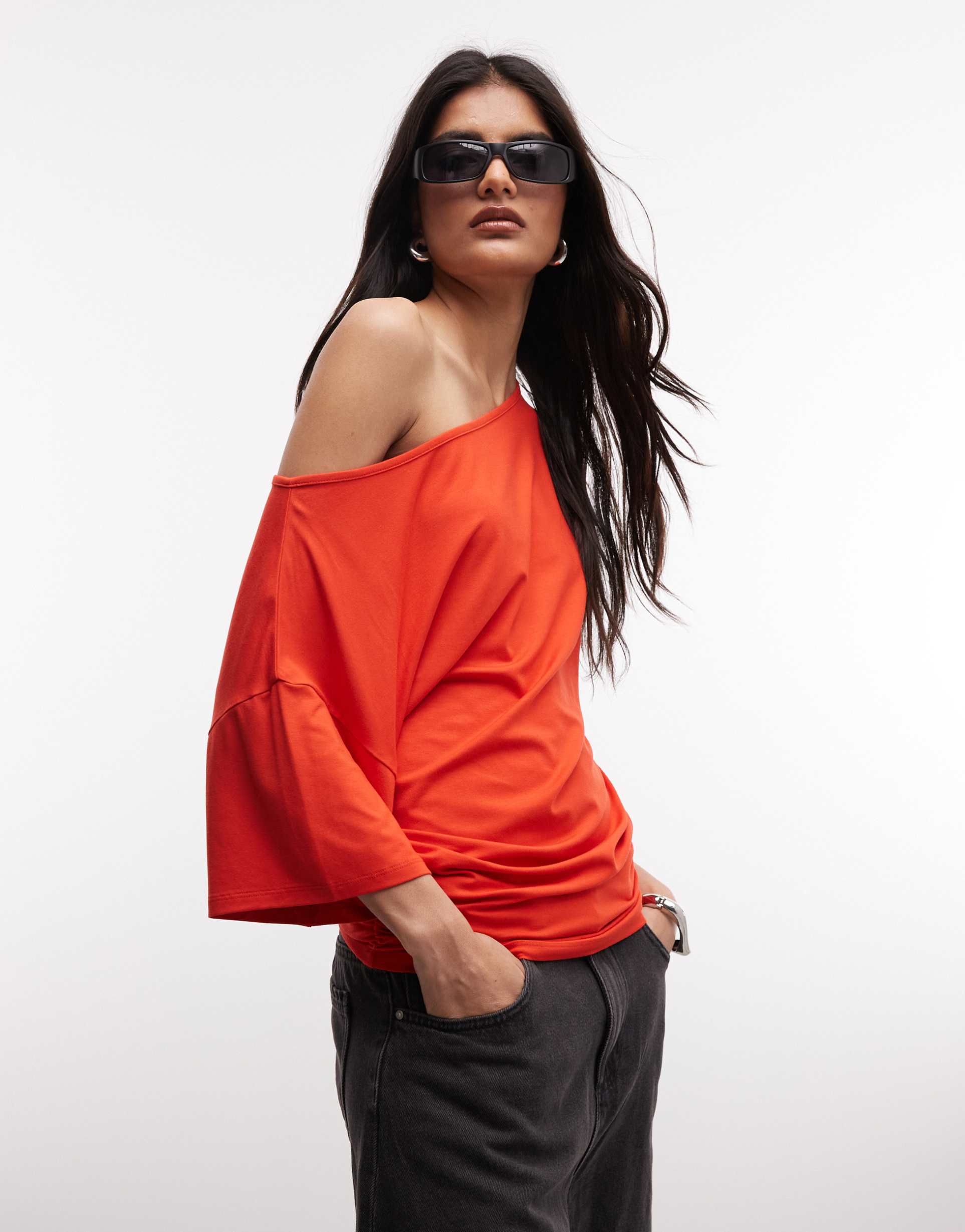 collusion off the shoulder drapey top in red