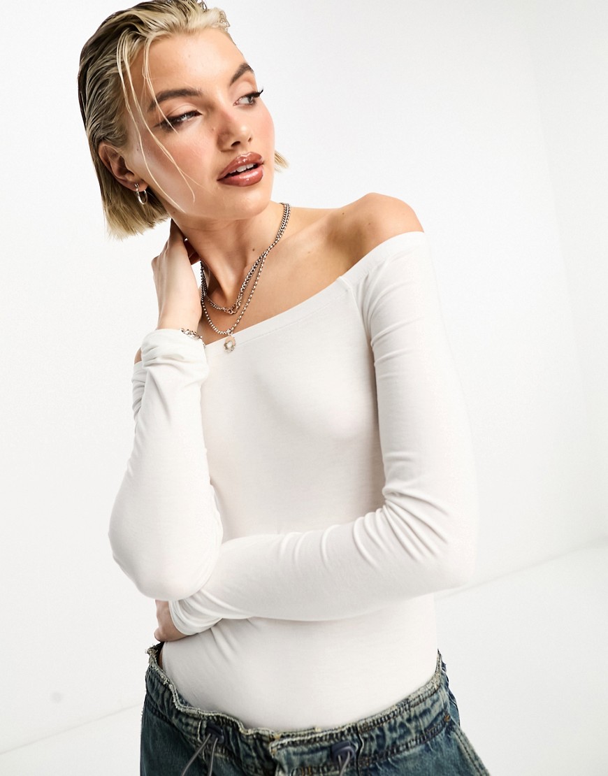 COLLUSION off the shoulder long sleeve bodysuit in white