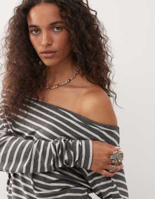 Collusion Off The Shoulder Long Sleeve Striped T-shirt