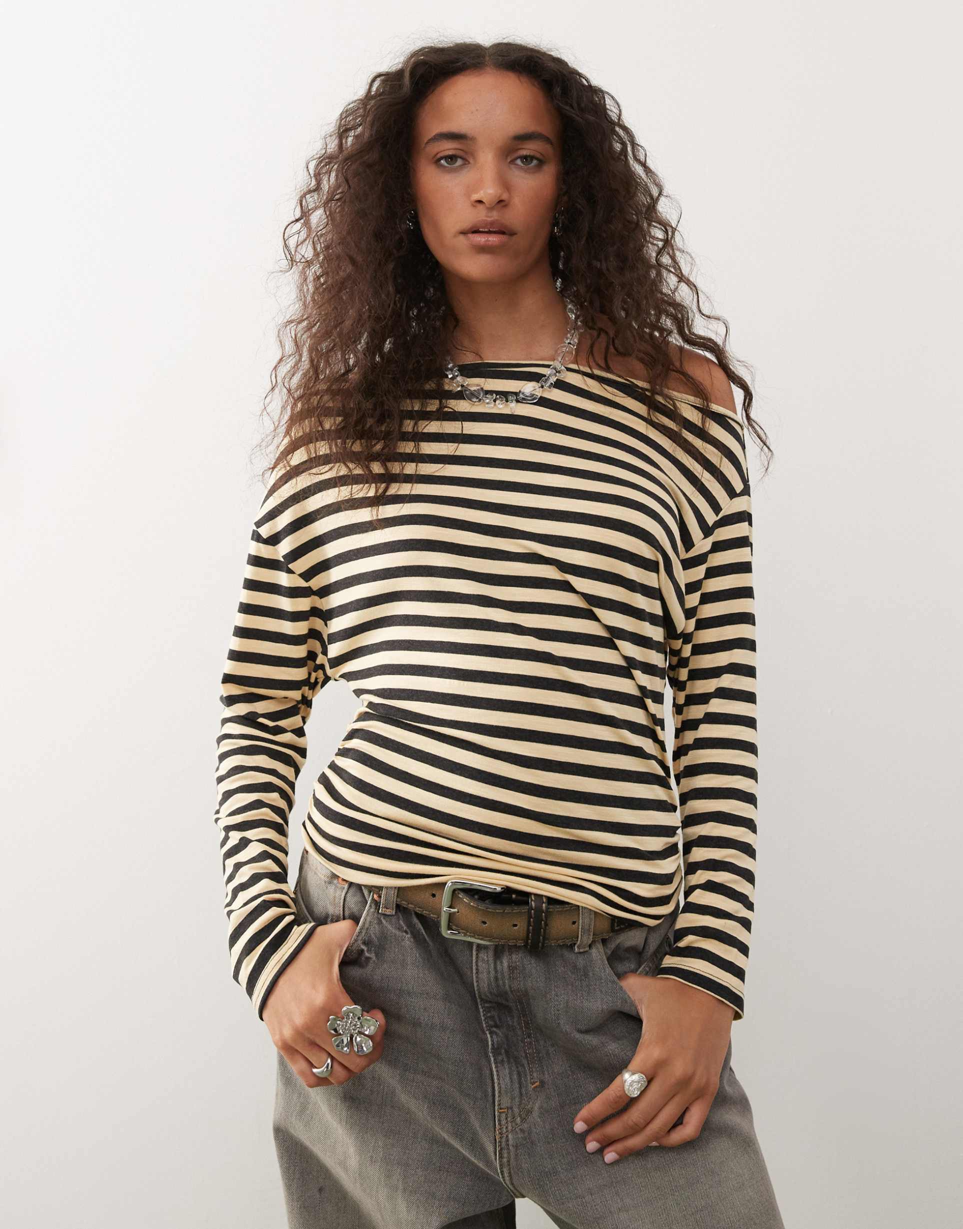 collusion off the shoulder striped long sleeve t-shirt in yellow