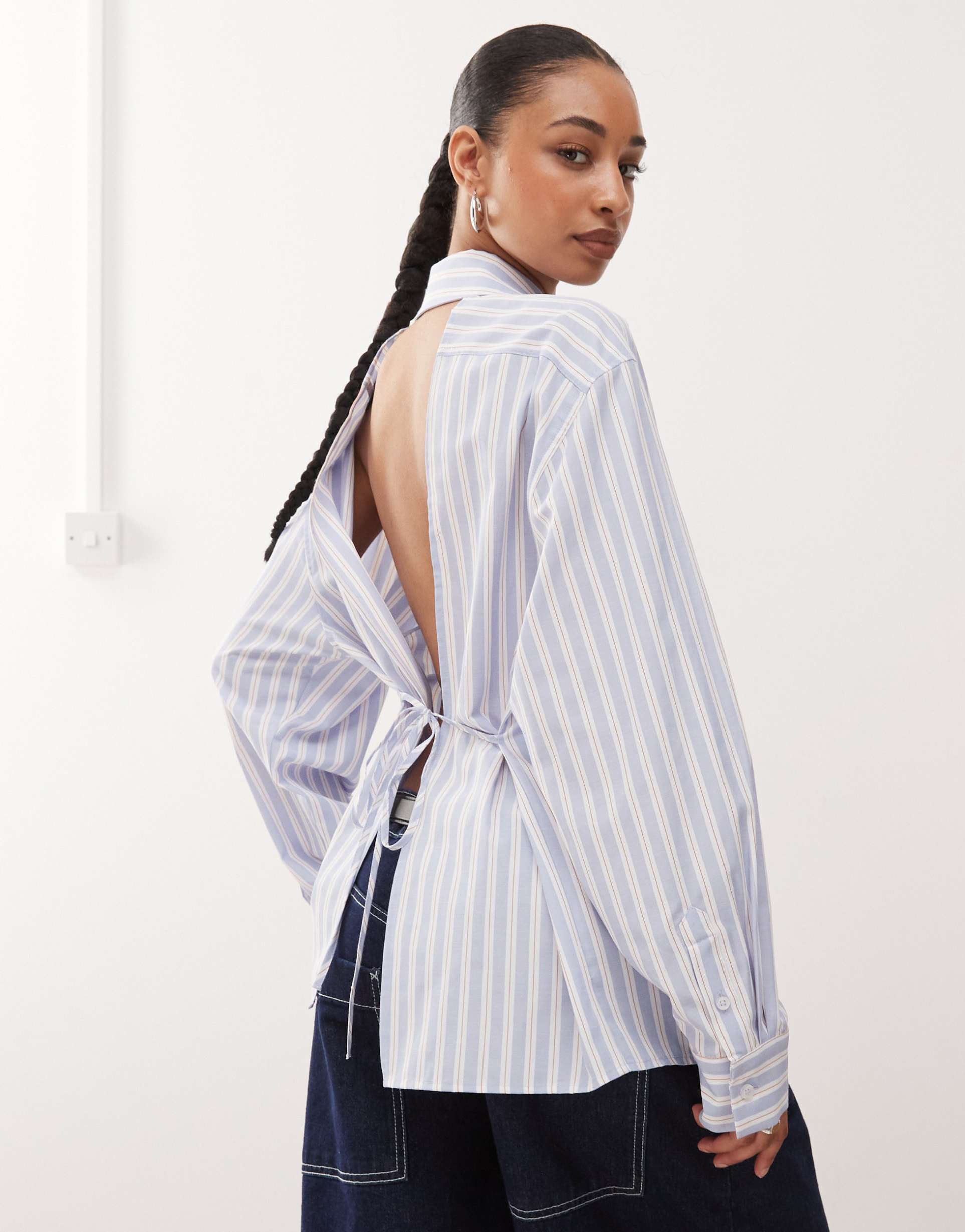 collusion open back shirt in blue stripe