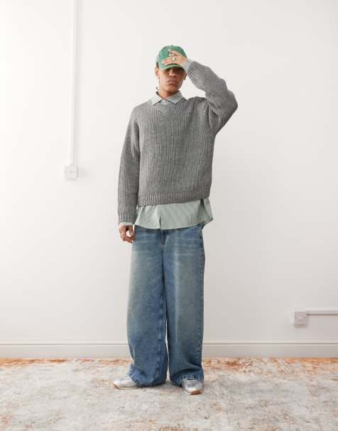 COLLUSION – Oversize-Pullover in Grau mit V-Ausschnitt - view 1