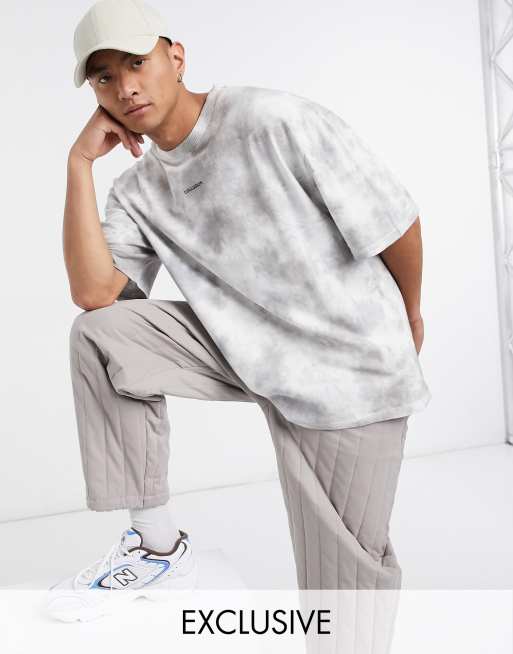 COLLUSION – Oversize-T-Shirt mit Logoprint in Batikoptik