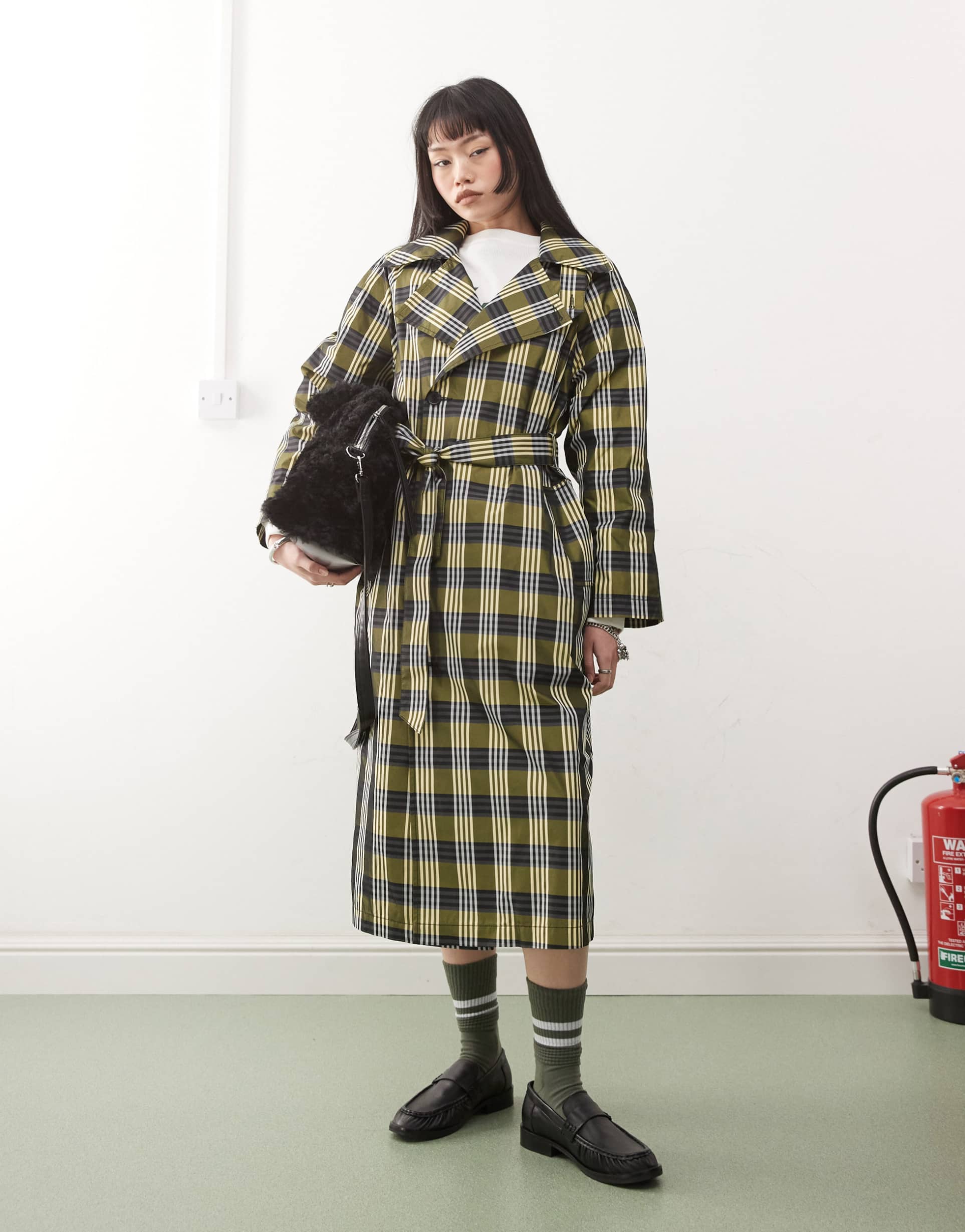 collusion oversized checked trench coat in yellow