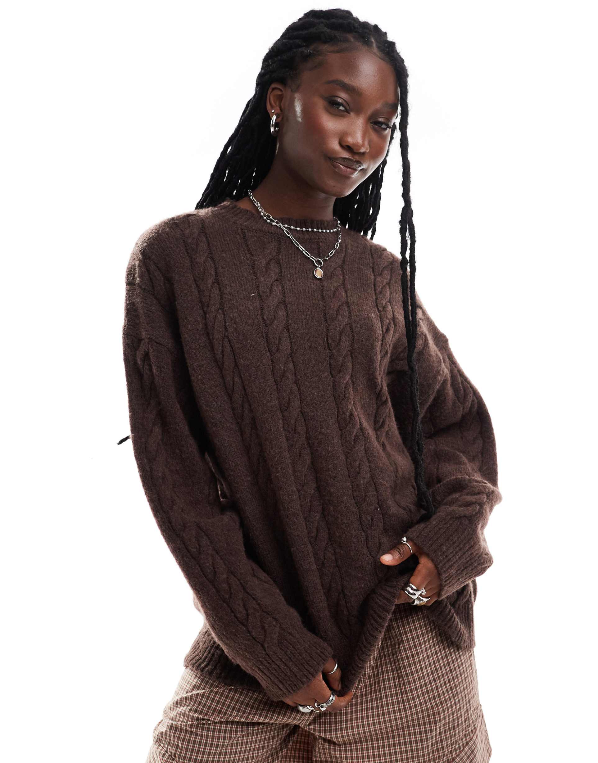 collusion oversized crew neck cable knit sweater in brown