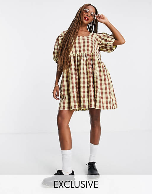 COLLUSION oversized gingham mini smock sundress in green and brown