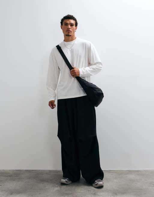 COLLUSION oversized long sleeve skate t-shirt in white, 4 of 5