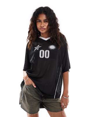 Collusion oversized v neck monochrome football star t-shirt