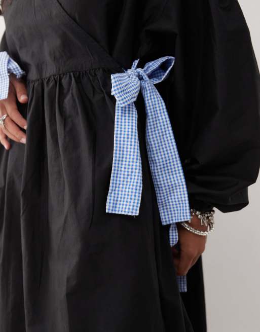 COLLUSION oversized wrap maxi smock dress with contrast gingham ties in  black | ASOS